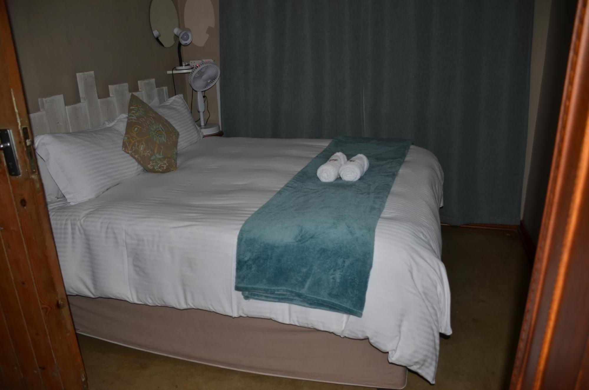 Stoep Cafe Guest House Коматипорт Екстериор снимка