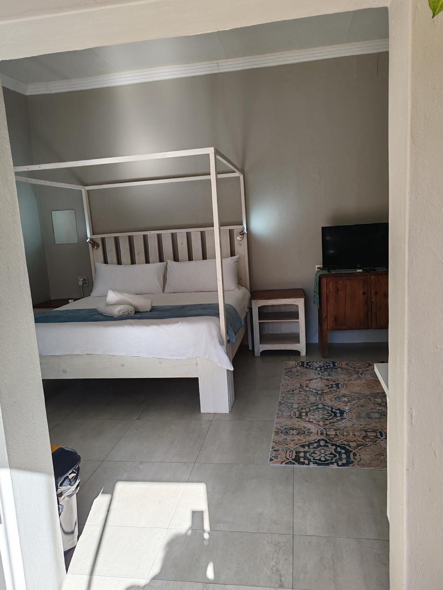 Stoep Cafe Guest House Коматипорт Екстериор снимка