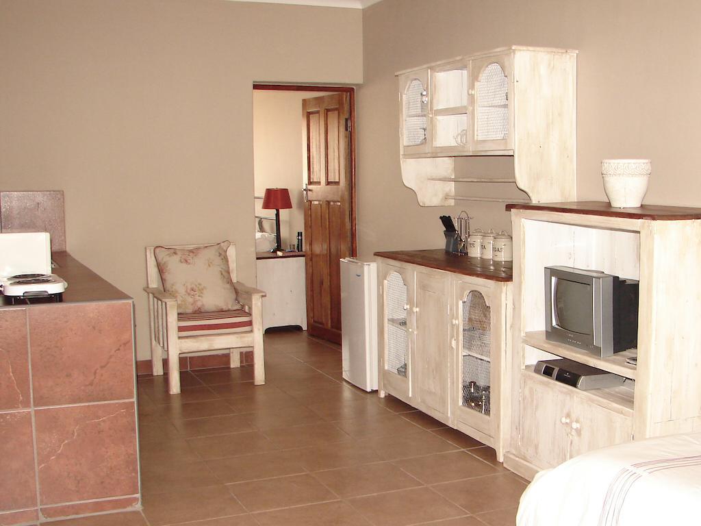 Stoep Cafe Guest House Коматипорт Стая снимка